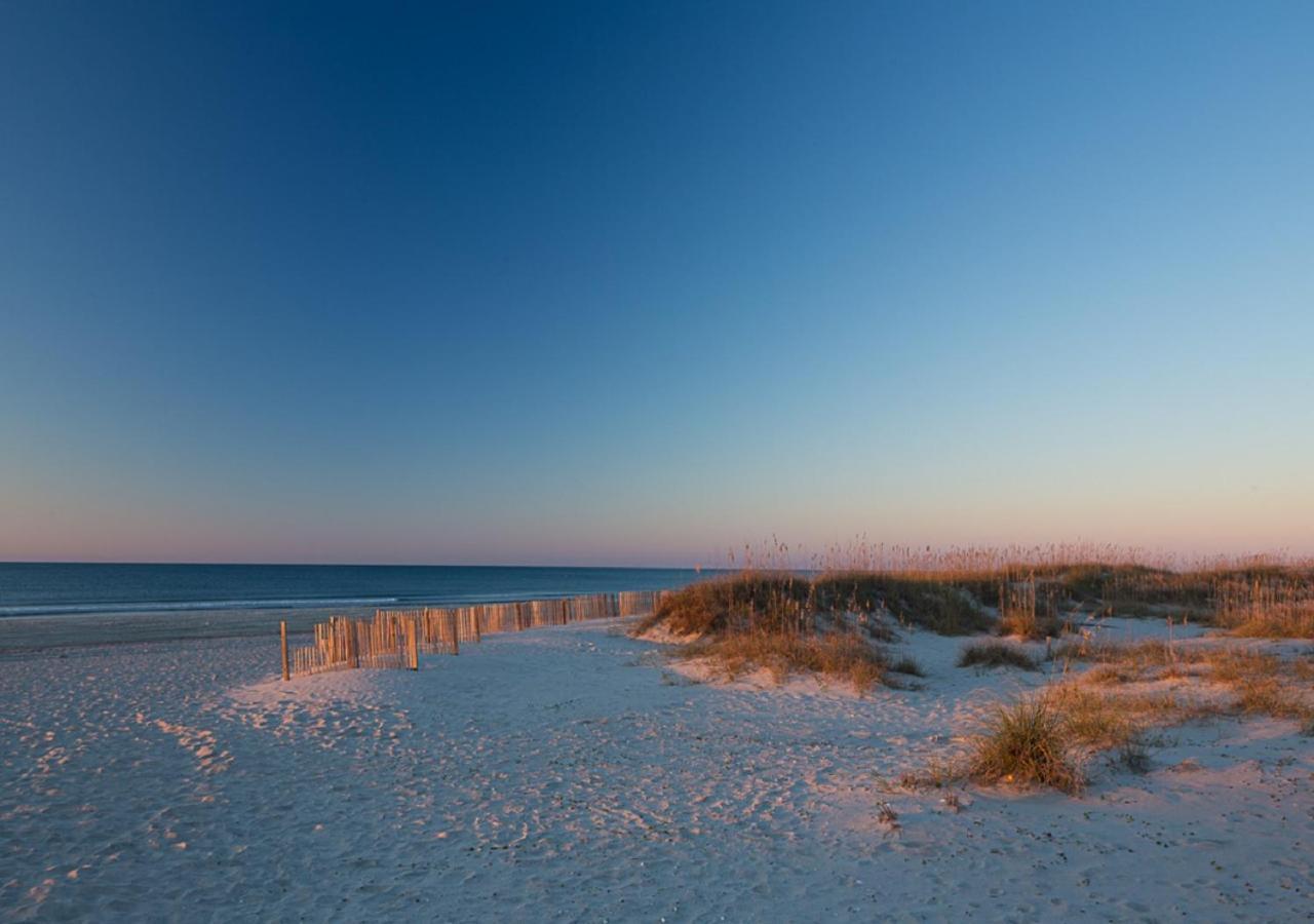 Atlantic Beach Resort, A Ramada By Wyndham מראה חיצוני תמונה